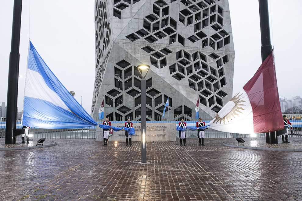 Día de celebraciones por el 207° aniversario de la Declaración de la Independencia